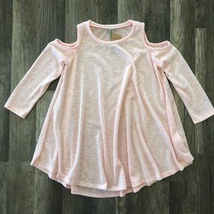 Peach hacci knit cold shoulder shirt 14/16